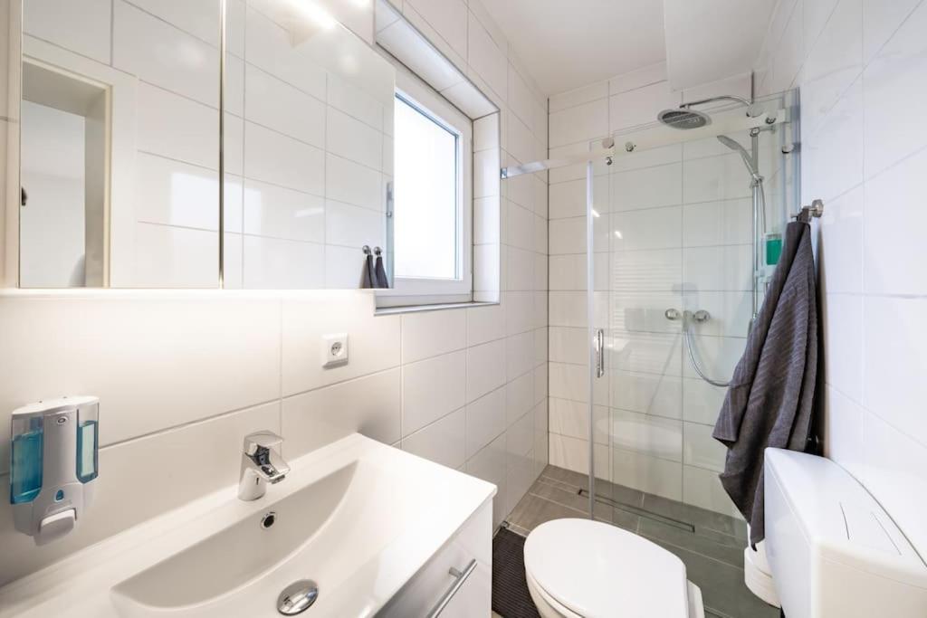 Modernisiertes Altbau 3-Zi Apartment Rinteln Exterior foto